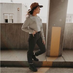 Straight Leg Jeans with Classic Finish